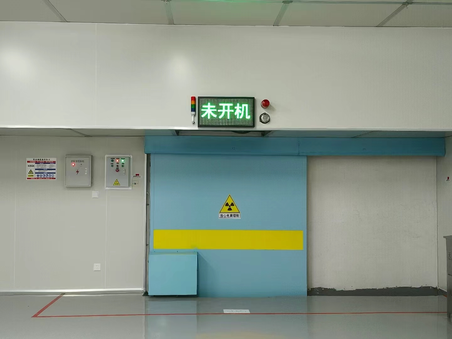 乐山铅门是什么材质